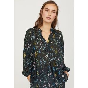 Anna Glover x H&M Black Floral Peasant Top